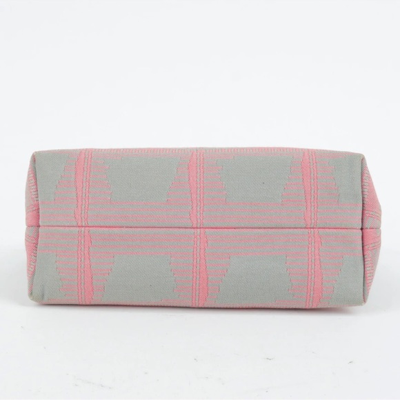 CHANEL Pouch Clutch Bag Gray Pink - Picture 4 of 12